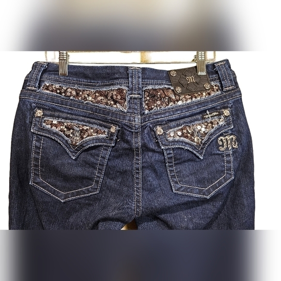 Miss Me Jeans easy embellished back pockets Size 31 - Picture 3 of 5